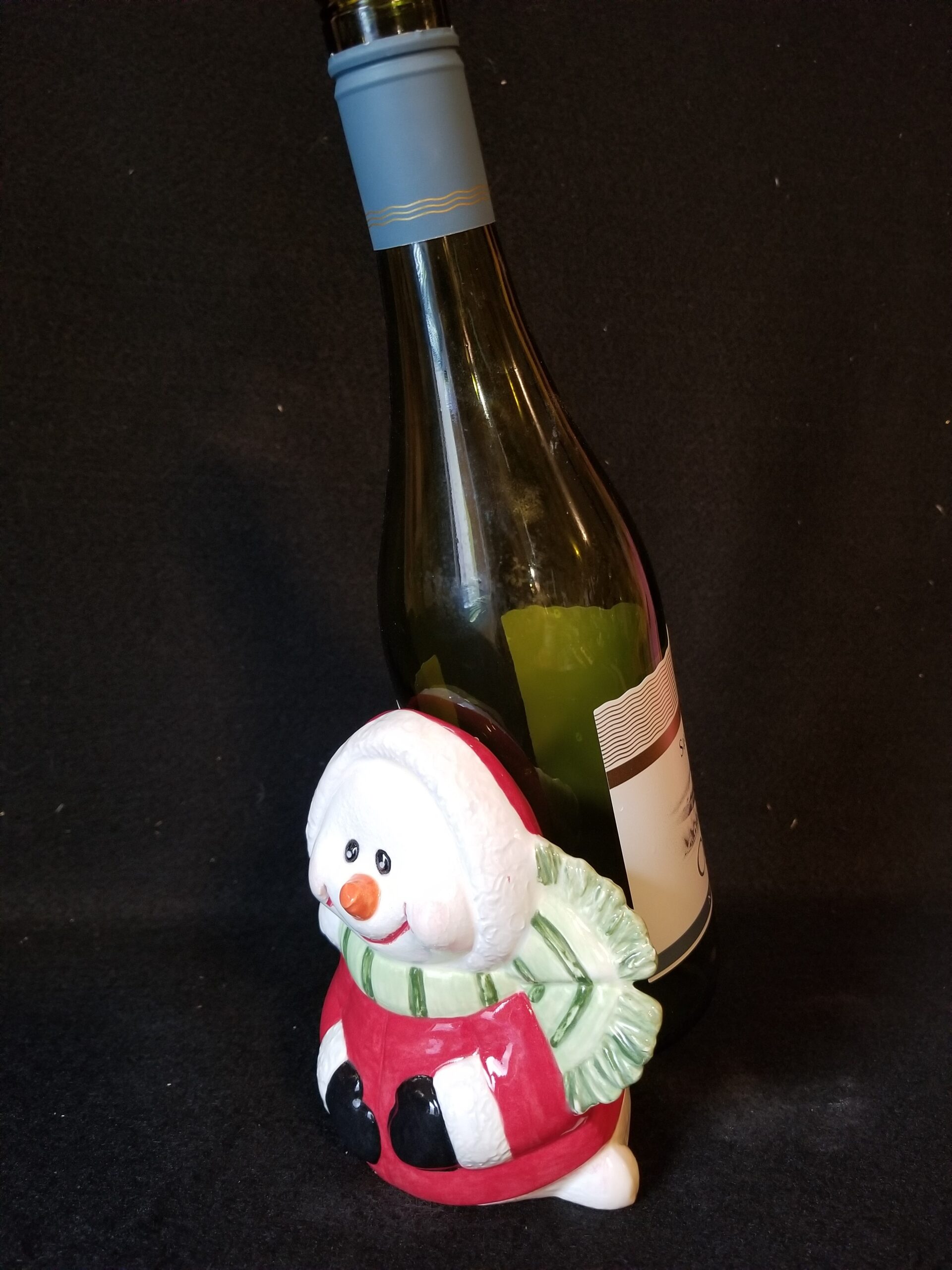 snowman wine caddy - front with bottle