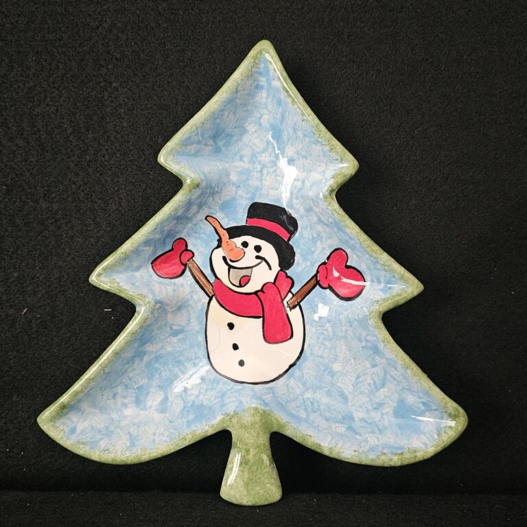 Tree dish with snowman